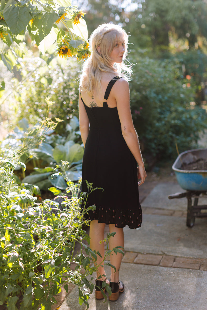 Gemma Dress in Black and Floral