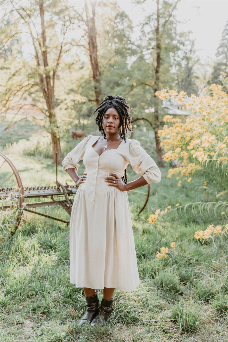 Prairie Dress in Oat Linen