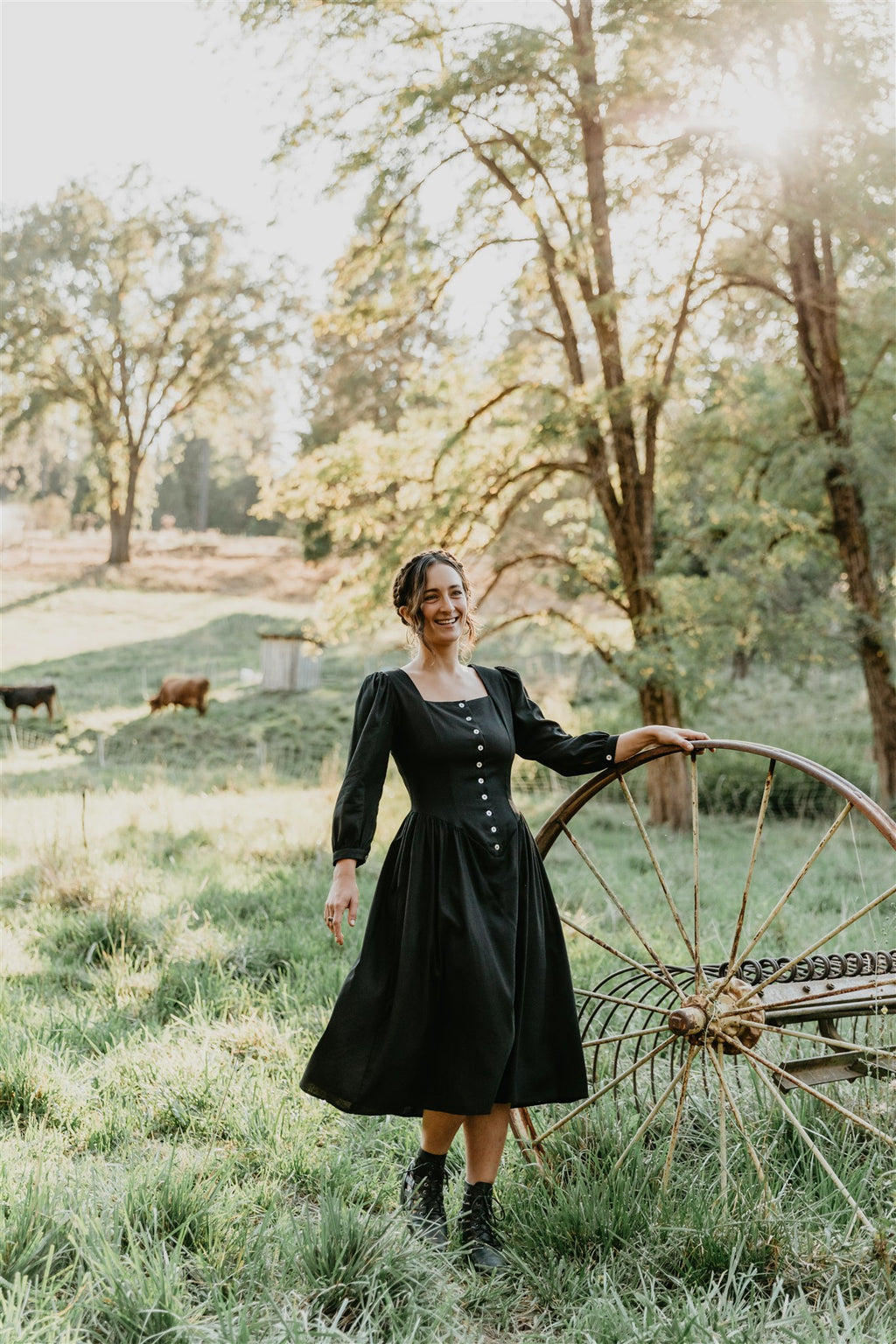 Prairie Dress in Black Linen Field Day