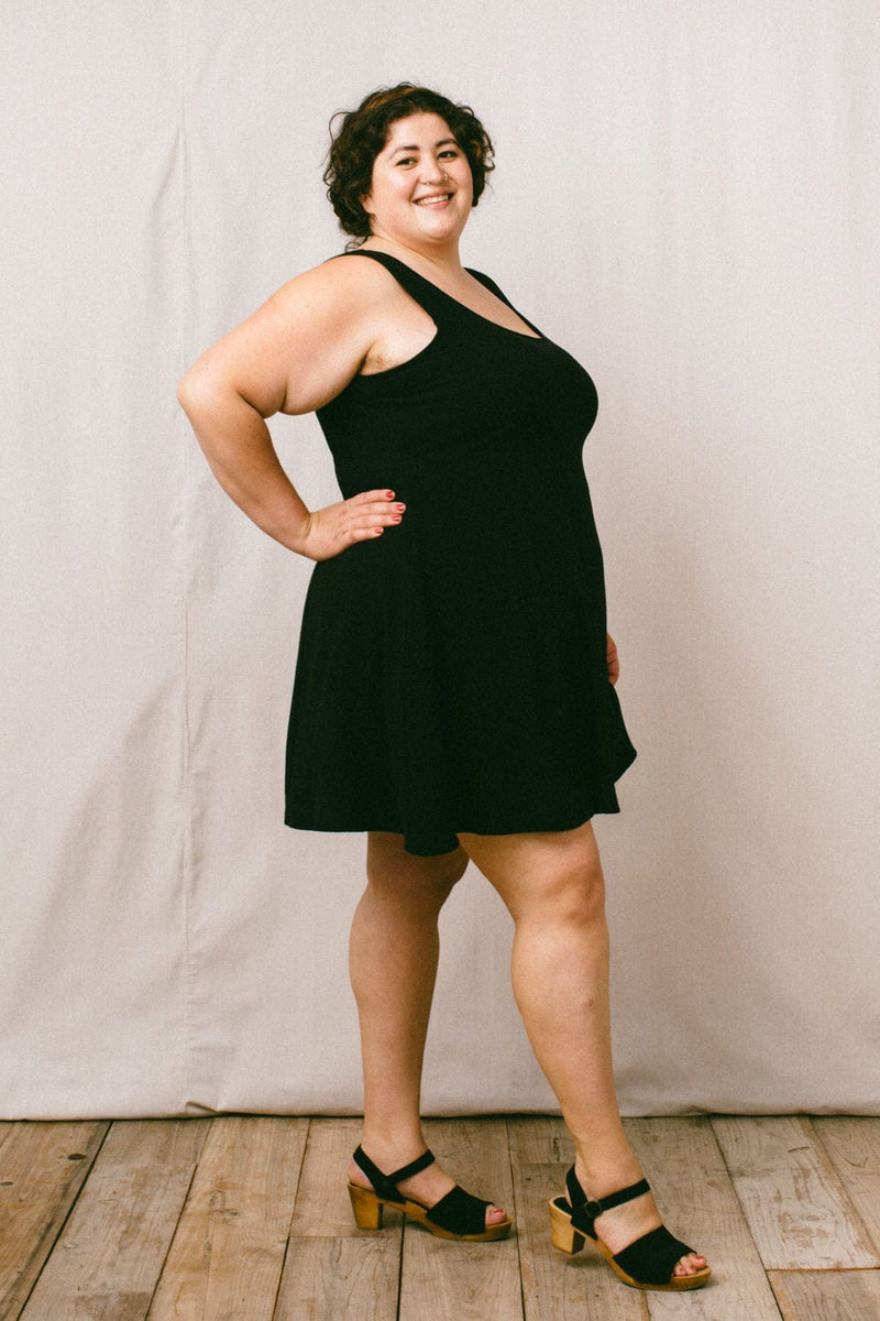 Field Day Dress Delana Dress in Black Linen