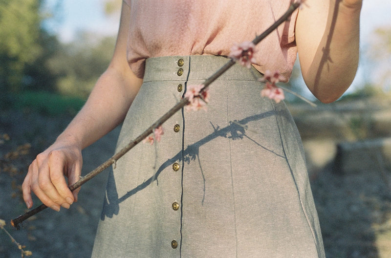 Field Day Skirt Bae Skirt in Taupe Linen